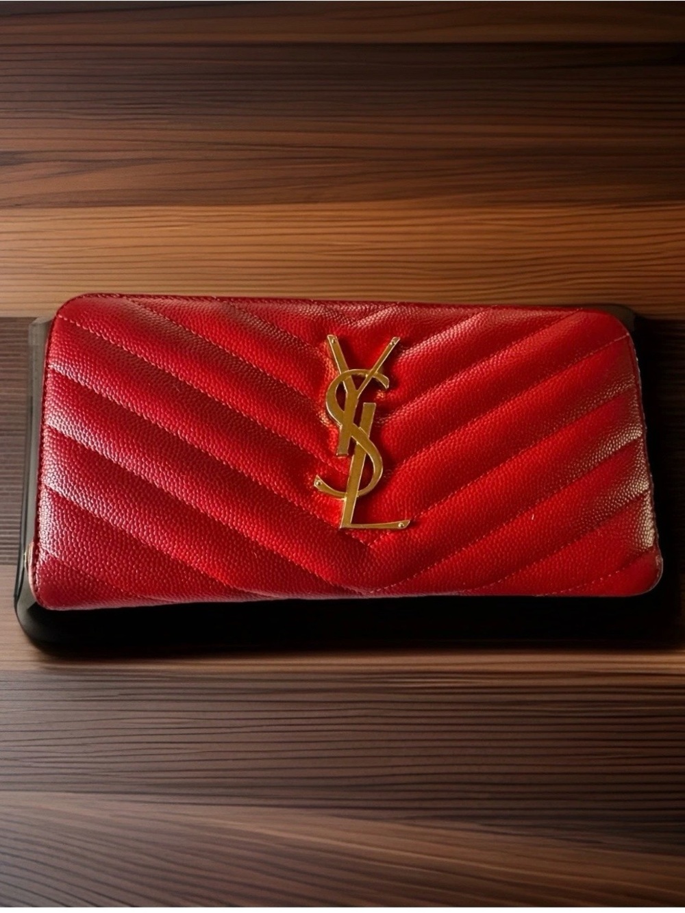 Saint Laurent Quilted Red Leather Continental Wallet with Gold YSL - Picture 2 of 12